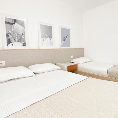 Promo Price September - Home By The Sea 1 Min From The Beach Golem  Bagian luar foto