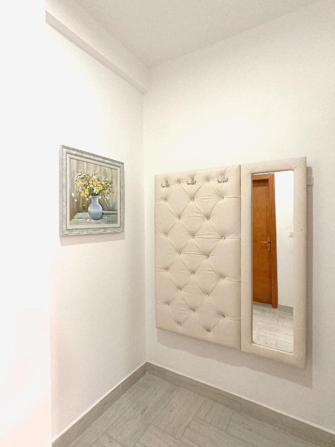Promo Price September - Home By The Sea 1 Min From The Beach Golem  Bagian luar foto
