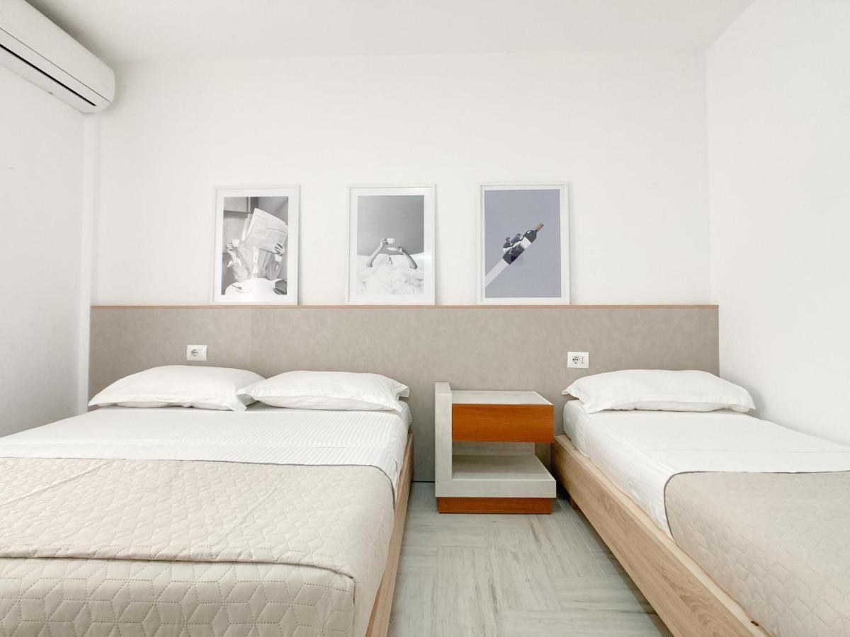 Promo Price September - Home By The Sea 1 Min From The Beach Golem  Bagian luar foto